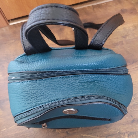 JM Collection Backpack Purse - Picture 4 of 6